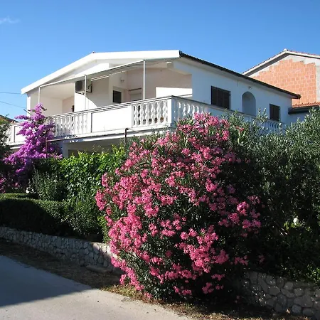 Baras Apartmán *